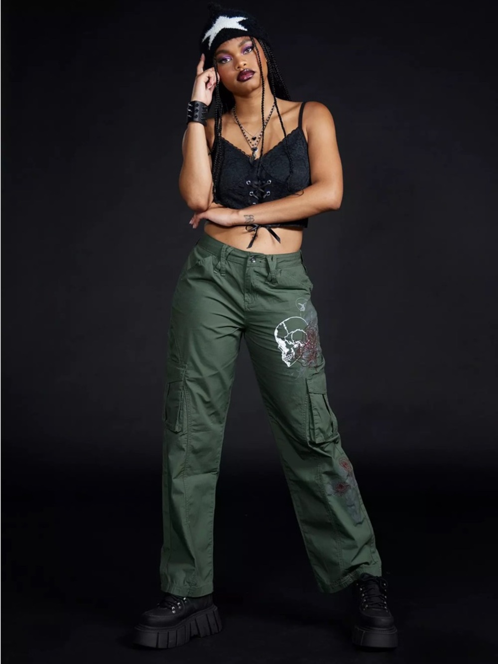 Hot Topic Graffiti Skull Girls Cargo Pants - Picture 3 of 7